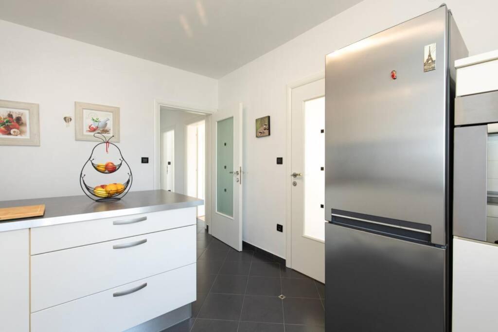 Apartment Natali Punat- Free Parking On Premises Exterior foto