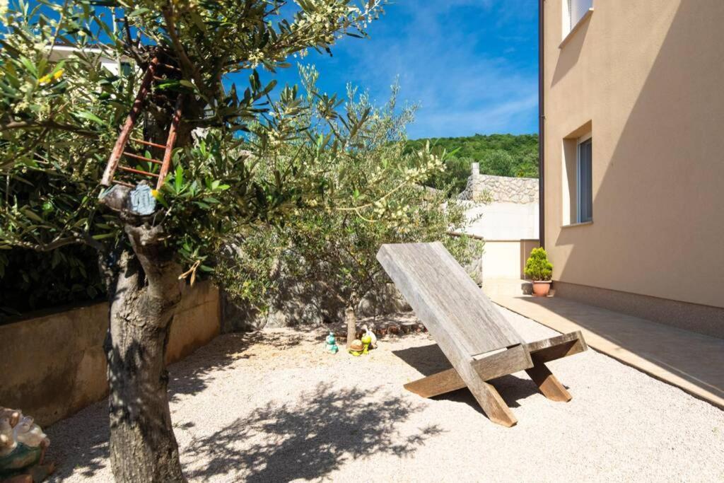 Apartment Natali Punat- Free Parking On Premises Exterior foto